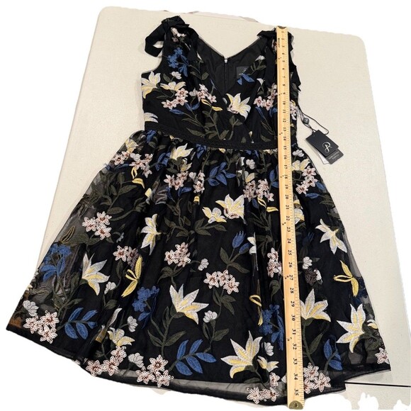 NEW Adrianna Papell Dress Womens 6 Embroidered Floral Sequin Bow Wedding A Line - Picture 4 of 5